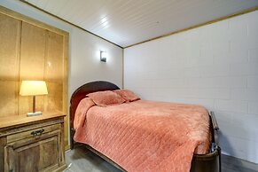 North Carolina Vacation Rental w/ Hot Tub