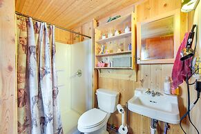 Pet-friendly Waterfront Minong Cabin With Fire Pit