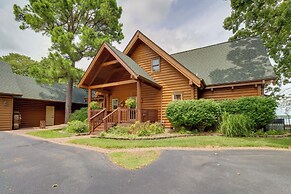 Decks & Epic Views: Lakefront Langley Retreat!