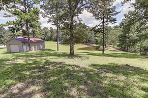 Rural Melbourne House With Deck!