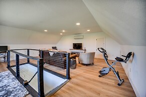 Stunning Chesapeake Bay Farmhouse w/ Dock & Kayaks