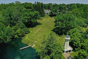 'the Windmill House' w/ Pond: 9 Mi to Dayton!