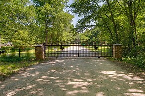 Dock & Fire Pit: Lake Tawakoni Vacation Rental!