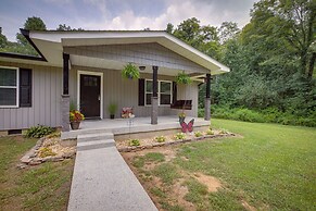 Serene Bryant Retreat w/ Private Hot Tub!