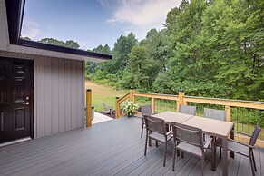 Serene Bryant Retreat w/ Private Hot Tub!