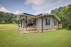 Serene Bryant Retreat w/ Private Hot Tub!