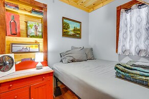 Lime Lake Cottage w/ Lakefront Deck & Dock!