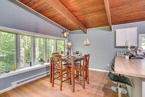 'alpine House' Modern Delevan Cabin on 2 Acres