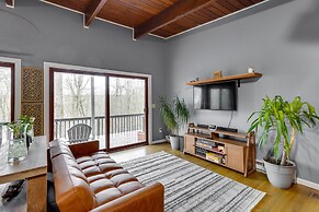 'alpine House' Modern Delevan Cabin on 2 Acres