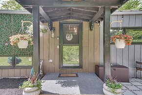 'alpine House' Modern Delevan Cabin on 2 Acres