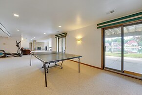 Lakefront Shelby Twp Getaway w/ Swim Pond!