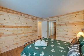 Hike, Ski & Unwind: Cabin w/ Hot Tub in Pioneer!