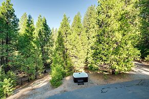Hike, Ski & Unwind: Cabin w/ Hot Tub in Pioneer!