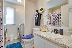 Rosamond Vacation Rental w/ Grill, Near Vineyards!