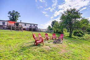 Near Blue Ridge Parkway: Ennice Home w/ Fire Pit