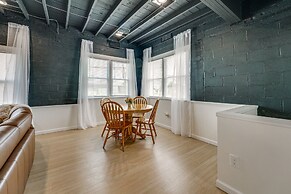 Modernized St Clair Apartment: Walk to Boardwalk!