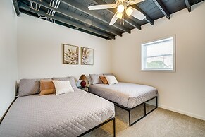 Modernized St Clair Apartment: Walk to Boardwalk!