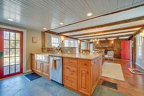 Marlboro Escape: 9 Mi to Mount Snow Resort!