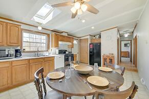 Near Waterville: Cozy Midcoast Vacation Rental!