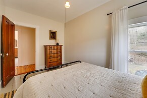 17-acre Vermont Escape w/ Panoramic Mountain Views