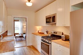 17-acre Vermont Escape w/ Panoramic Mountain Views