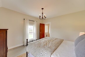 17-acre Vermont Escape w/ Panoramic Mountain Views