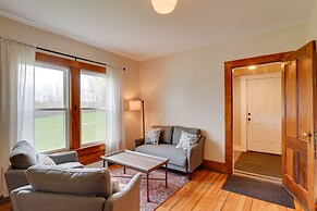 17-acre Vermont Escape w/ Panoramic Mountain Views