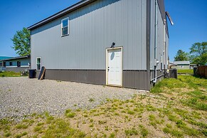 Waterfront Buckeye Lake Vacation Rental w/ Hot Tub