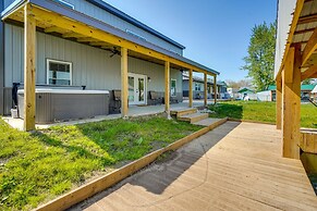 Waterfront Buckeye Lake Vacation Rental w/ Hot Tub