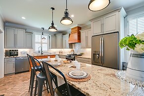 Pamlico River Vacation Rental w/ Deck & Fire Pit