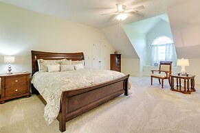 Spacious Greenbrier Vacation Rental on ~ 4 Acres!
