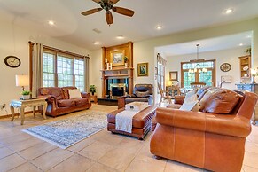 Spacious Greenbrier Vacation Rental on ~ 4 Acres!