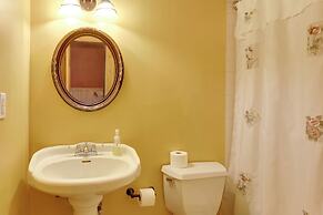 Fraziers Bottom Cabin on 800 Acres of Land w/ Lake