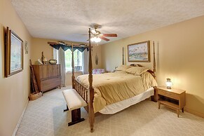 Fraziers Bottom Cabin on 800 Acres of Land w/ Lake