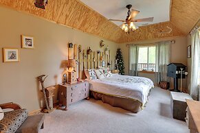 Fraziers Bottom Cabin on 800 Acres of Land w/ Lake