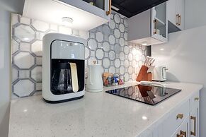 Cozy Herndon Home Near Wineries!