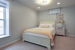 Cozy Herndon Home Near Wineries!
