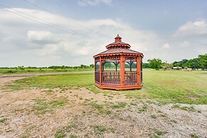 Northeast Texas Vacation Rental ~ 6 Mi to Commerce