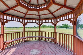 Northeast Texas Vacation Rental ~ 6 Mi to Commerce