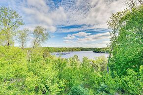 Cozy Cottage in Taylorsville: Hot Tub & Lake Views