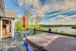 Cozy Cottage in Taylorsville: Hot Tub & Lake Views
