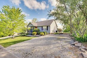 Cozy Cottage in Taylorsville: Hot Tub & Lake Views