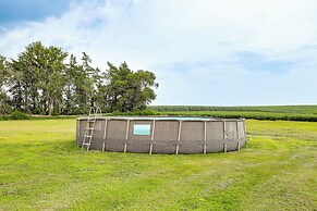 Family-friendly Seward Home w/ Sauna & Pool!