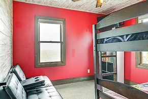 Family-friendly Seward Home w/ Sauna & Pool!