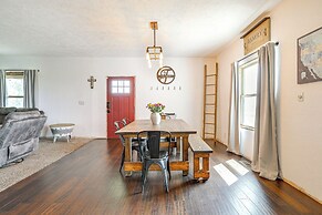 Family-friendly Seward Home w/ Sauna & Pool!