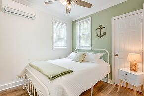 Beachy Palms Cottage on Lake Huron w/ Hot Tub!