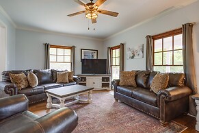 Home in Cimarron National Golf Club w/ Hot Tub!
