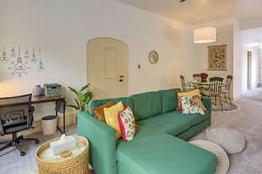 Walk to Restaurants & Shops: Apt in Pennsylvania!