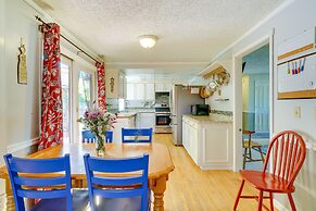 Vancouver Vacation Rental ~ 16 Mi to Portland!