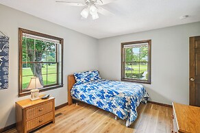 5 Mi to Boardwalk: Myrtle Beach Home Near Golfing